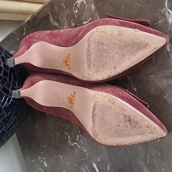 Prada Women's Red Suede Heels size 36 - Picture 3 of 4